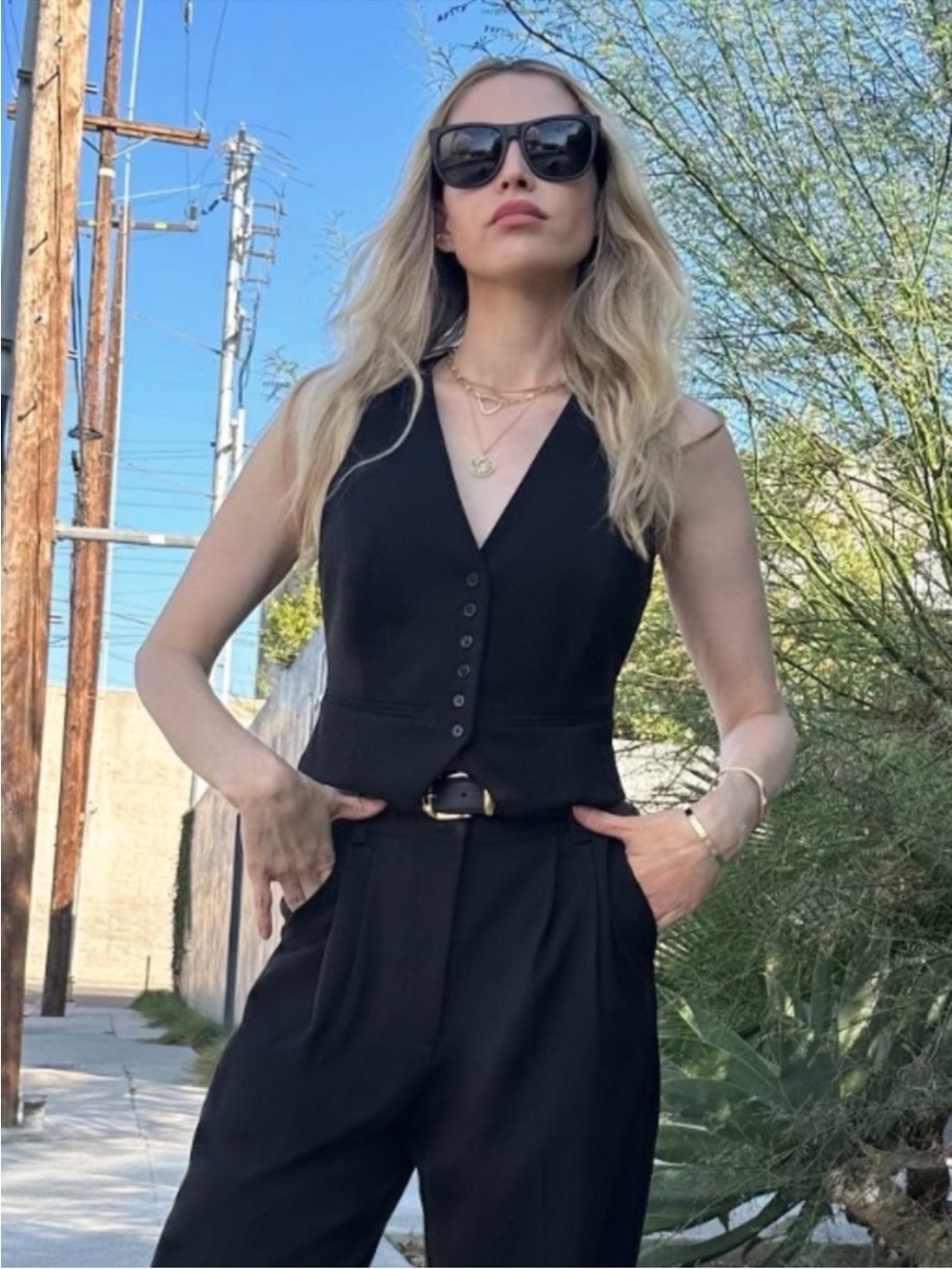 Favorite Daughter The Favorite Vest Black Cropped Vest women’s size XS